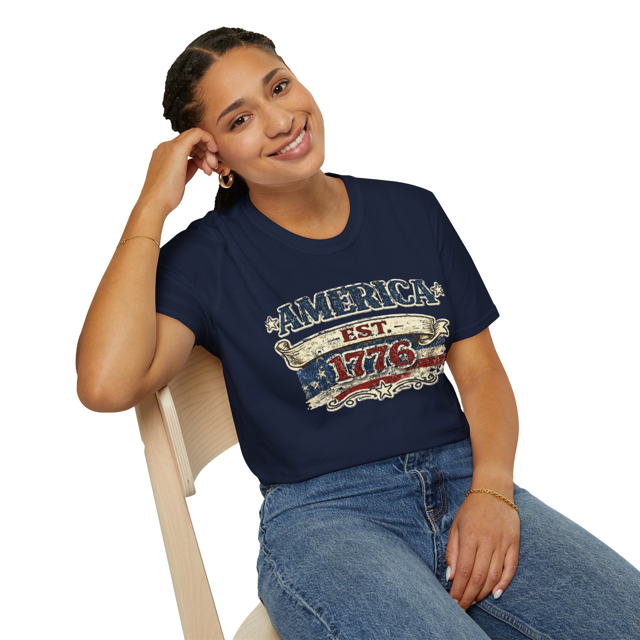 America est 1776 T-Shirt — Vintage Patriotic Tee